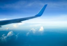 Security Alert Forces Costly Return of United Airlines Spain Flight